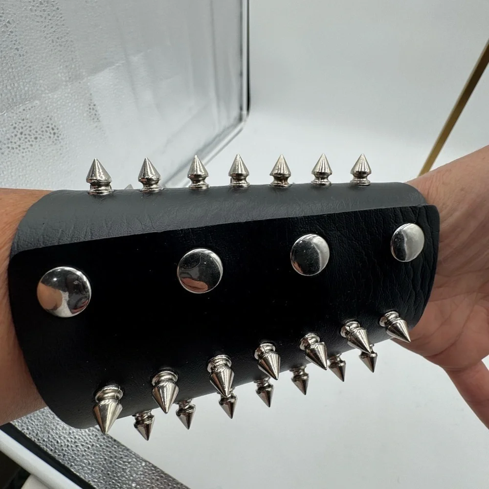 Unisex Black Metal Spike Studded Punk Rock Biker Wide Leather Bracelet 1 Pair